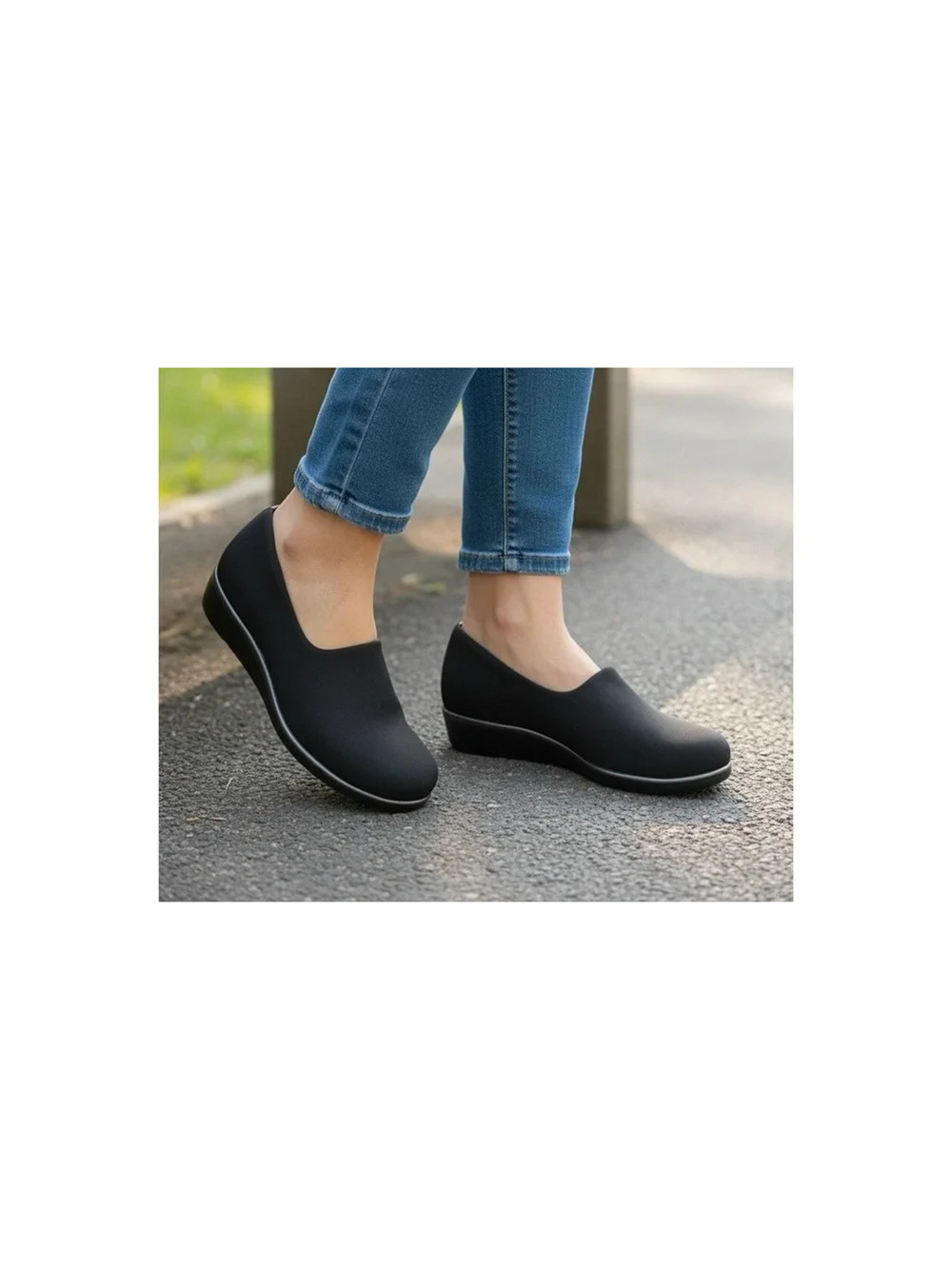 NIB SAS BLISS Black Fabric Tripad Comfort SlipOn Wedge Loafers 10.5 SLIM= AAA